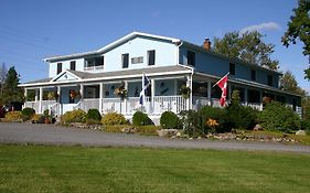 Auld Farm Inn B&B